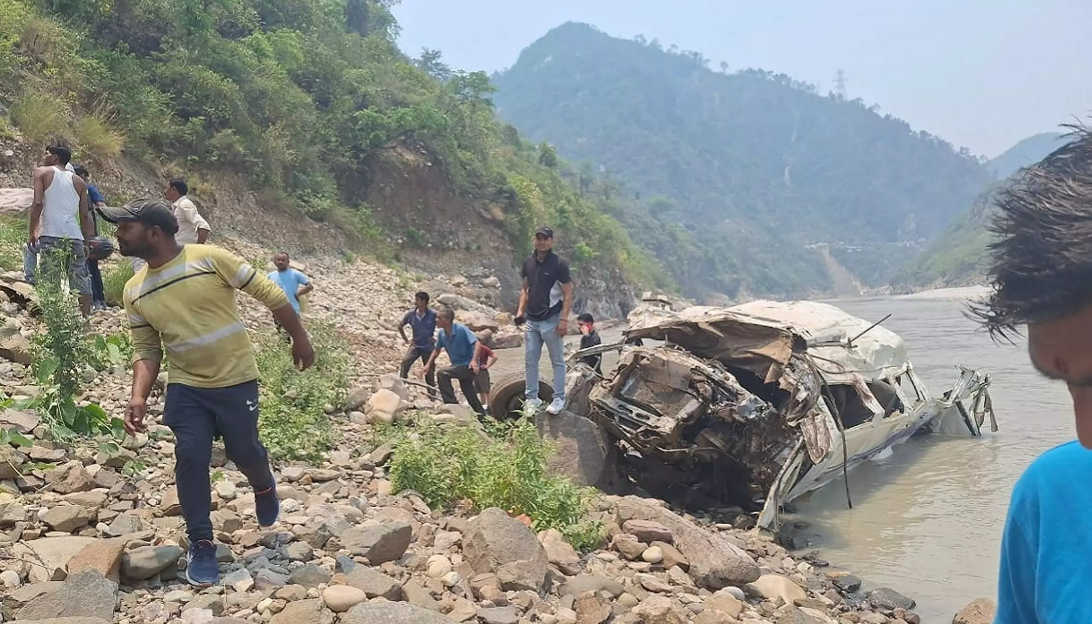 रुद्रप्रयाग में बड़ी दुर्घटना, 9 लोगों की मौत, राहत बचाव कार्य जारी, उत्तराखंड, रुद्रप्रयाग, Major accident in Rudraprayag, 9 people died, relief work continues, Uttarakhand, Rudraprayag,