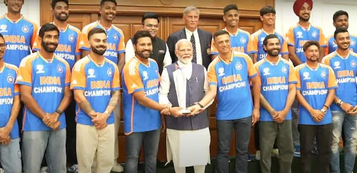 वर्ल्ड चैंपियन, भारतीय क्रिकेट टीम, पीएम मोदी, बारबाडोस, टी20 वर्ल्ड कप 2024, साउथ अफ्रीका, विराट कोहली फैन्स, प्रधानमंत्री नरेंद्र मोदी, World champion, Indian cricket team, PM Modi, Barbados, T20 World Cup 2024, South Africa, Virat Kohli fans, Prime Minister Narendra Modi,