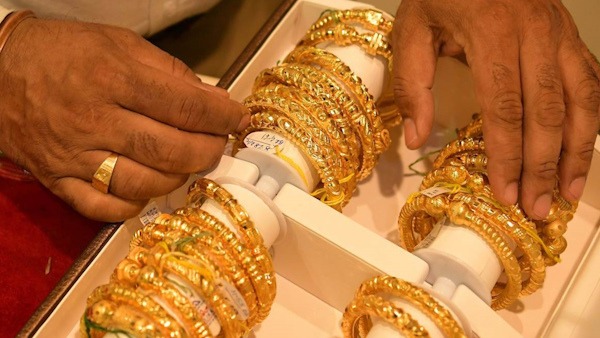 सोना, 5000 रुपये की गिरावट, बाजार, गिरावट, अंतर्राष्ट्रीय बाजार, वैश्विक स्तर, gold, fall of 5000 rupees, market, fall, international market, global level,