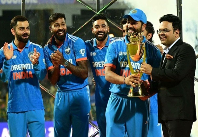 Asia Cup 2025, रोहित शर्मा, विराट कोहली, टूर्नामेंट, मेजबानी करेगा भारत, एशिया कप 2023, मेजबान श्रीलंका, विराट कोहली, एशियन क्रिकेट काउंसिल, मीडिया राइट्स, Asia Cup 2025, Rohit Sharma, Virat Kohli, Tournament, India will host, Asia Cup 2023, Host Sri Lanka, Virat Kohli, Asian Cricket Council, Media Rights,